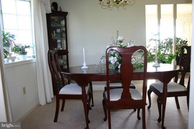 416 Deborah Ct, Chambersburg, PA 17201 - photo 5