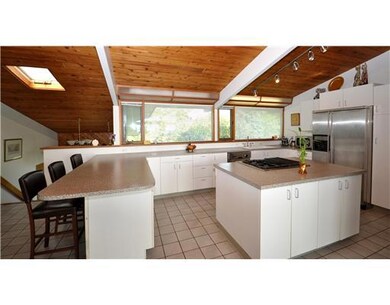 10 Ocean Ave, Newport, RI 02840 - photo 7