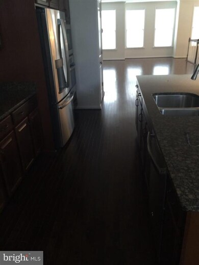 42350 Alder Forest Terrace, Sterling, VA 20166 - photo 3