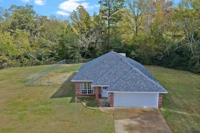 703 Russell St, Henderson, TX 75654 - photo 3