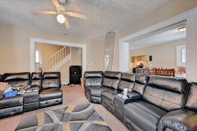 14-Ridgeway Ave-014