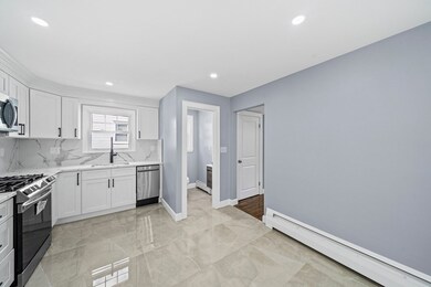 28 Hartlawn Rd, West Roxbury, MA 02132 - photo 7