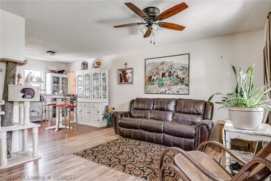 509 SW 8th St, Muldrow, OK 74948 - photo 2