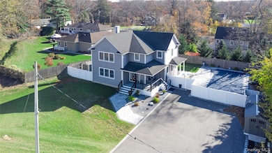 7 Jackson St, Nesconset, NY 11767 - photo 2