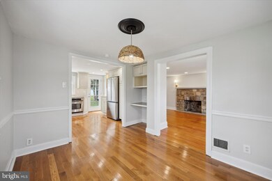 1512 Stirling St, Coatesville, PA 19320 - photo 6