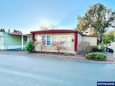 1800 Lakewood Ct, Eugene, OR 97402 - photo 2