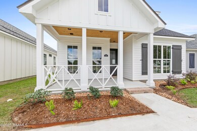 707 Iberia St, Youngsville, LA 70592 - photo 2