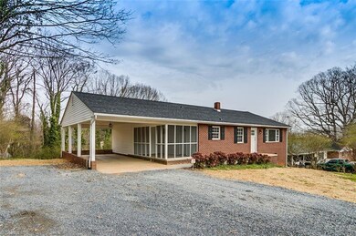 225 Nolen Ave, Asheboro, NC 27205 - photo 2