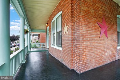 831 Walnut St, Columbia, PA 17512 - photo 6