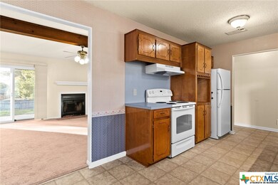 2606 Phyllis Dr, Copperas Cove, TX 76522 - photo 4