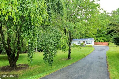 29040 Autumnwood Dr, Mechanicsville, MD 20659 - photo 2