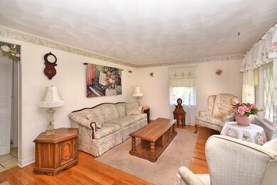 141 Preston Ave, Cranston, RI 02920 - photo 2