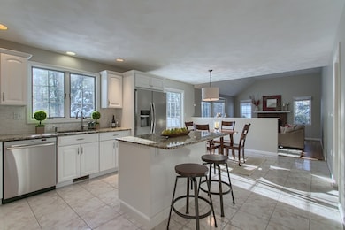 34 Kings Row, North Reading, MA 01864 - photo 6