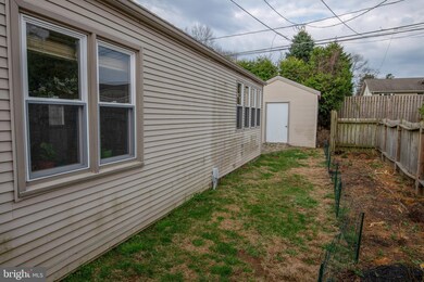 530 Dorchester Ave, Reading, PA 19609 - photo 4