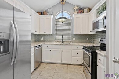 4145 Cypress St, Zachary, LA 70791 - photo 6