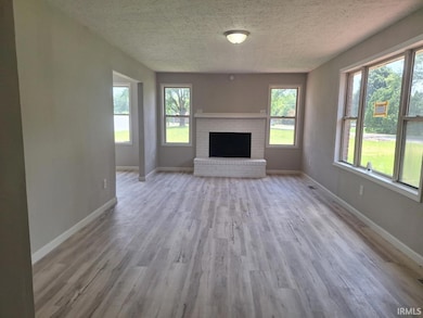 724 Iroquois Dr, Anderson, IN 46012 - photo 7