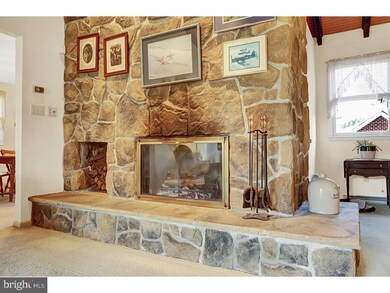 506 N Waverly St, Reading, PA 19607 - photo 3