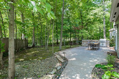 12 Challedon Cir SW, Pataskala, OH 43062
