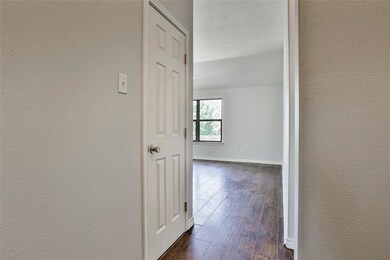 1005 Corral Dr, Granbury, TX 76048 - photo 5