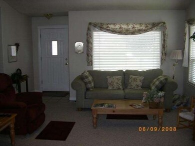 541 S Valley Dr, Nampa, ID 83686 - photo 5