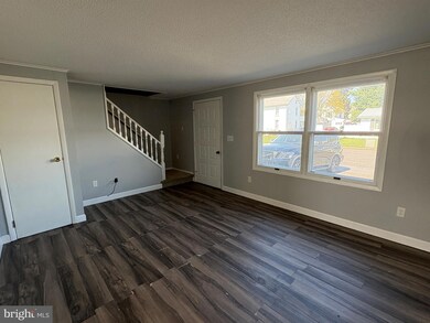 16 W 9th St, Waynesboro, PA 17268 - photo 2