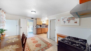 27 Maple St, Bellingham, MA 02019 - photo 6