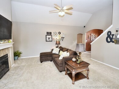 3102 S 201st East Ave, Broken Arrow, OK 74014 - photo 4