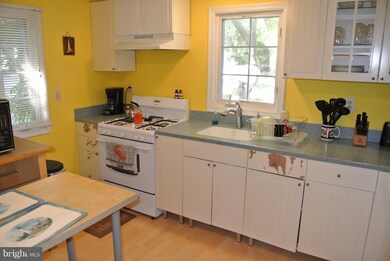 12350 Potomac View Rd, Newburg, MD 20664 - photo 2