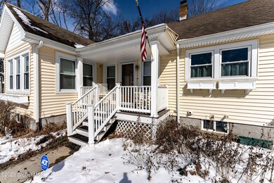 2 Lark St, Schenectady, NY 12302 - photo 7