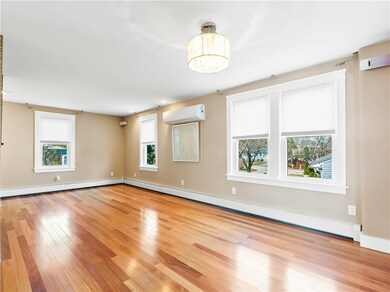 44 Arnold St, Riverside, RI 02915 - photo 7