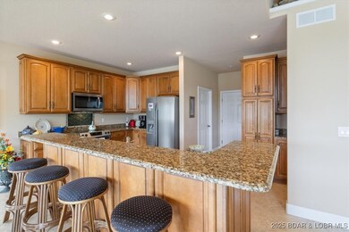 Spacious Kitchen bar top