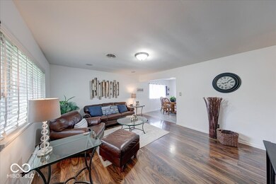 517 S 4th Ave, Beech Grove, IN 46107 - photo 5