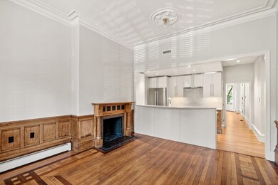 214 Commonwealth Ave unit 1, Boston, MA 02116 - photo 3