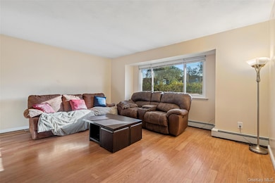 27 Parkridge Cir, Port Jefferson Station, NY 11776 - photo 4