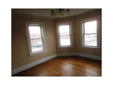 362 Niagara St, Providence, RI 02907 - photo 2