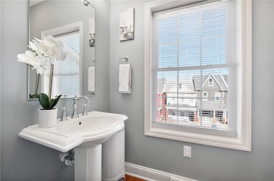 11 Natchez St, Pittsburgh, PA 15211 - photo 4