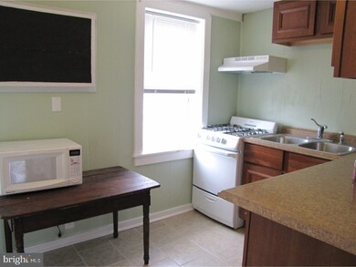 539 Furnace St unit REAR, Emmaus, PA 18049 - photo 7