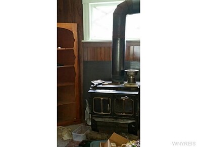 370 Miller St, North Tonawanda, NY 14120 - photo 4