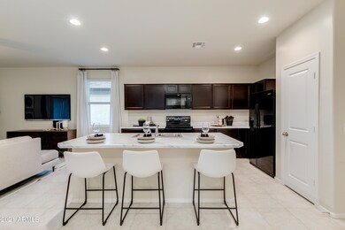 Heartland Ranch Hummingbird Kitchen Pic