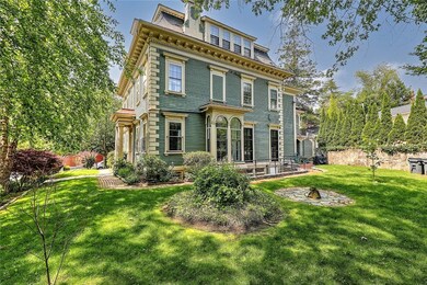 367 Benefit St unit 5, Providence, RI 02903 - photo 3