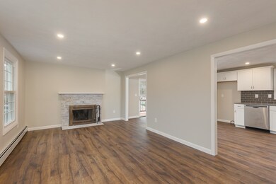 117 Shawna St, Fitchburg, MA 01420 - photo 6