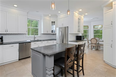 105 Honeysuckle Hill Ln, Easton, CT 06612 - photo 7