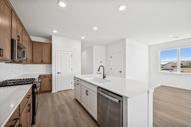 10555 Harbor Ln N, Maple Grove, MN 55369 - photo 3