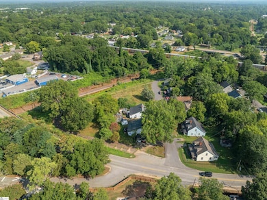 1 Bryant St, Greenville, SC 29611 - photo 3