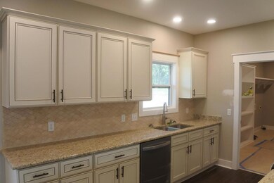 130 Crooked Creek Dr, Cookeville, TN 38506 - photo 5