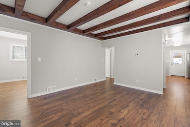 10404 Insley St, Silver Spring, MD 20902 - photo 6