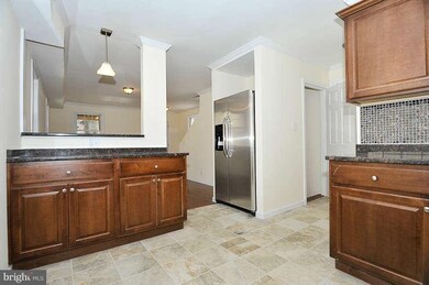 801 Larchmont Ave, Capitol Heights, MD 20743 - photo 7