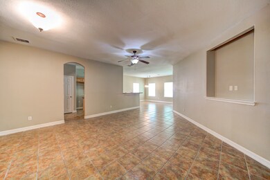 10618 Logger Pine Trail, Houston, TX 77088 - photo 6