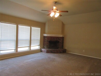 unlisted-address, Broken Arrow, OK 74014 - photo 5