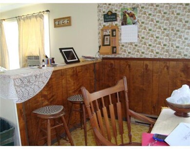 8 2nd Ave, Mechanic Falls, ME 04256 - photo 5